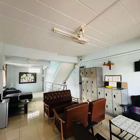 Patone Hostel Phra Nakhon Si Ayutthaya Exterior photo